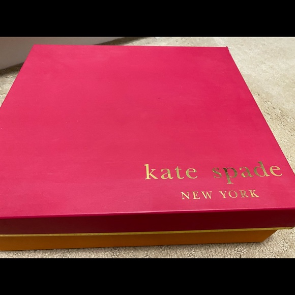 New in box Kate Spade light Brown Suede Boots size 5.5 - Picture 5 of 5
